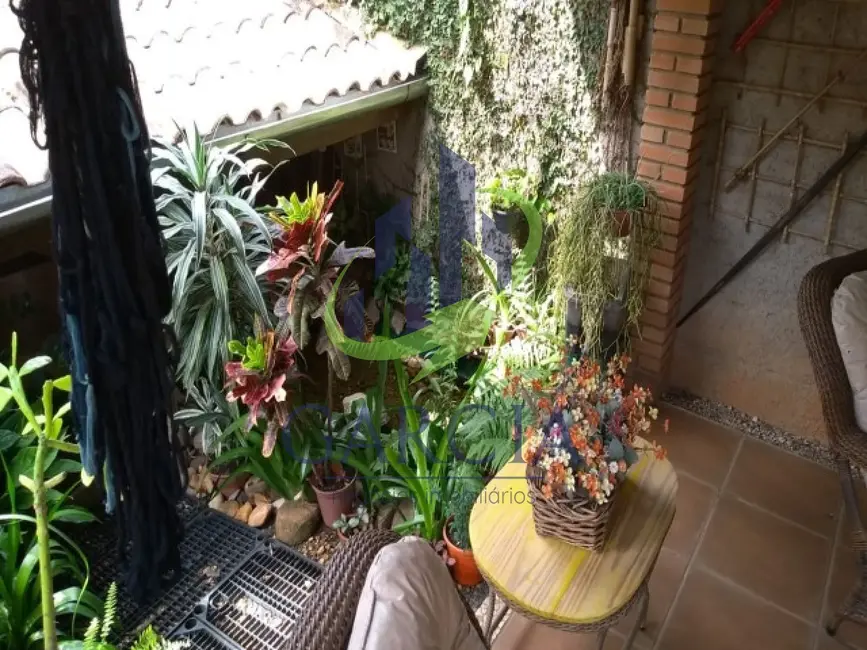 Foto 4 de Casa com 4 quartos à venda, 237m2 em Chácara São João, Mogi Guacu - SP