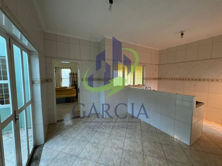 Foto 1 de Casa com 2 quartos à venda, 105m2 em Estiva Gerbi - SP