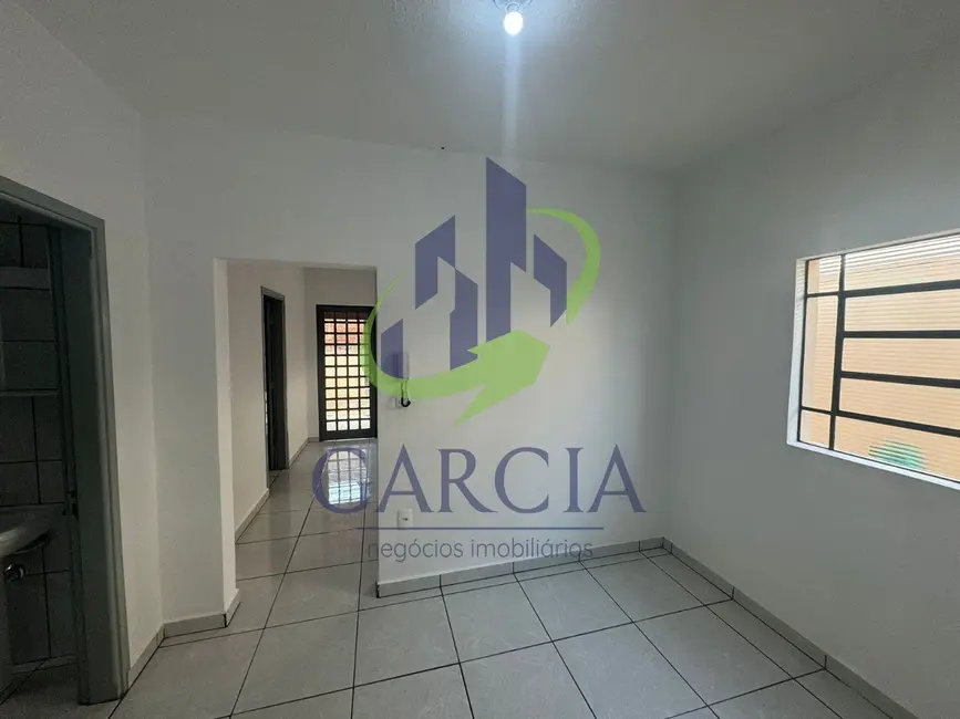 Casa com 3 quartos para alugar, 120m2 em Jardim Centenário, Mogi Guacu - SP - imagem 6 Foto 6 de Casa com 3 quartos para alugar, 120m2 em Jardim Centenário, Mogi Guacu - SP