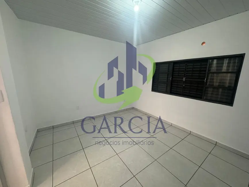 Casa com 3 quartos para alugar, 120m2 em Jardim Centenário, Mogi Guacu - SP - imagem 4 Foto 4 de Casa com 3 quartos para alugar, 120m2 em Jardim Centenário, Mogi Guacu - SP