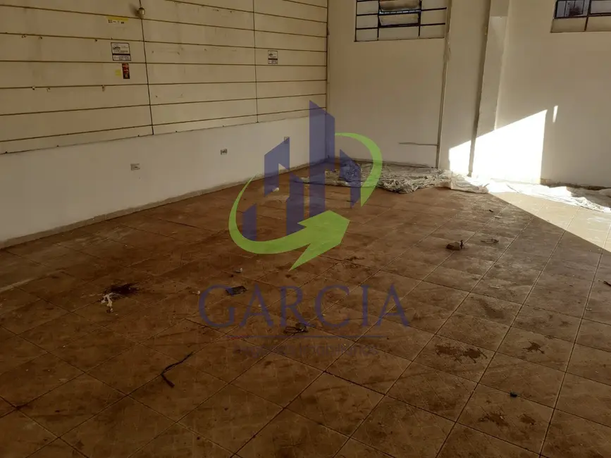 Armazém / Galpão para alugar, 200m2 em Centro, Mogi Guacu - SP - imagem 8 Foto 8 de Armazém / Galpão para alugar, 200m2 em Centro, Mogi Guacu - SP