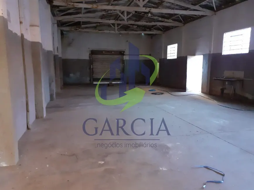 Armazém / Galpão para alugar, 200m2 em Centro, Mogi Guacu - SP - imagem 2 Foto 2 de Armazém / Galpão para alugar, 200m2 em Centro, Mogi Guacu - SP