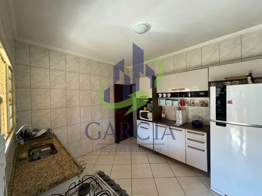 Foto 9 de Casa com 4 quartos à venda, 148m2 em Jardim Almira, Mogi Guacu - SP