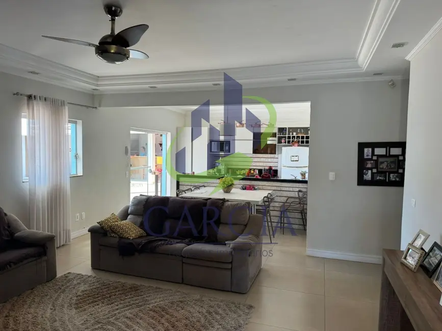 Casa com 4 quartos à venda e para alugar, 503m2 em Vila Júlia, Mogi Guacu - SP - imagem 7 Foto 7 de Casa com 4 quartos à venda e para alugar, 503m2 em Vila Júlia, Mogi Guacu - SP