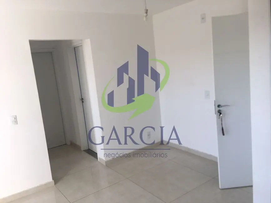 Foto 2 de Apartamento com 2 quartos para alugar, 54m2 em Mogi Guacu - SP
