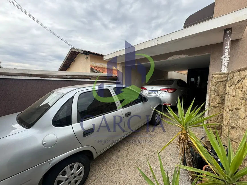 Foto 1 de Casa com 4 quartos à venda, 175m2 em Jardim Almira, Mogi Guacu - SP