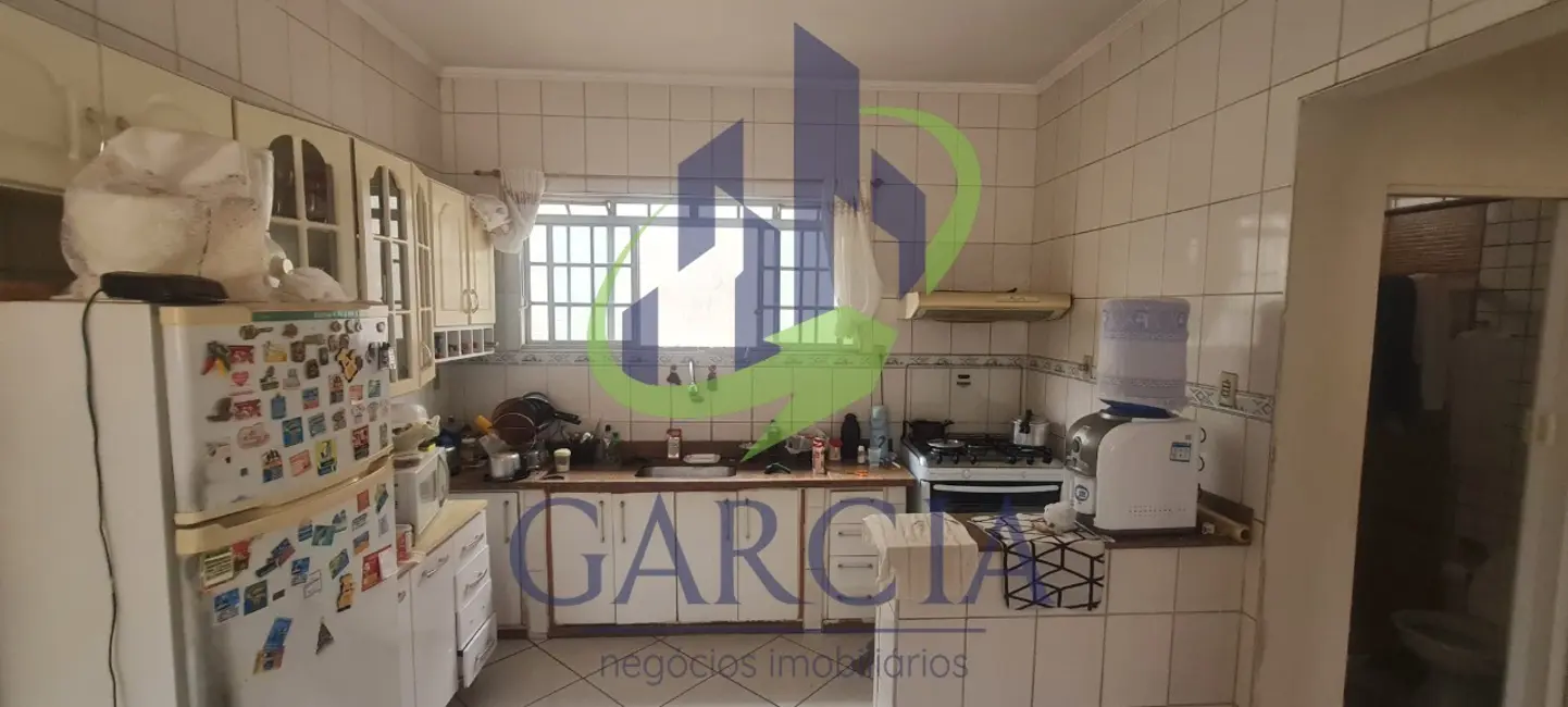 Casa com 3 quartos à venda, 180m2 em Vila Paraíso, Mogi Guacu - SP - imagem 9 Foto 9 de Casa com 3 quartos à venda, 180m2 em Vila Paraíso, Mogi Guacu - SP