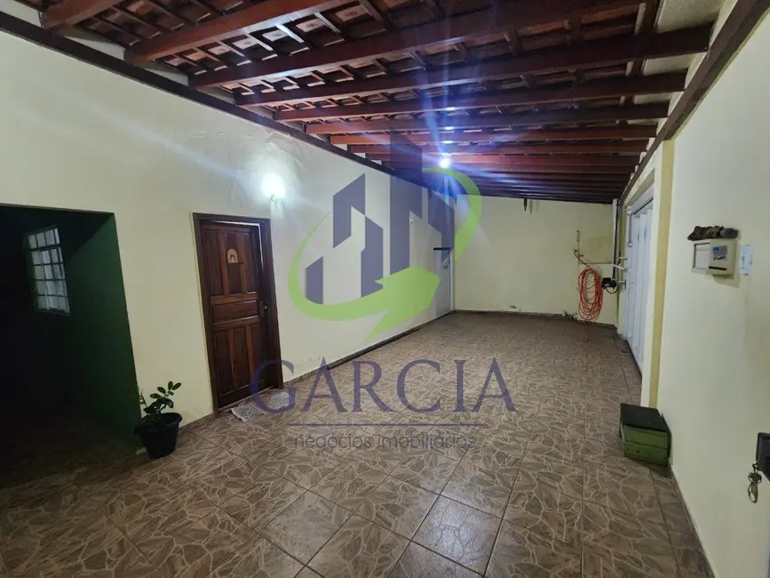 Foto 2 de Casa com 4 quartos à venda, 180m2 em Planalto Bela Vista, Mogi Mirim - SP