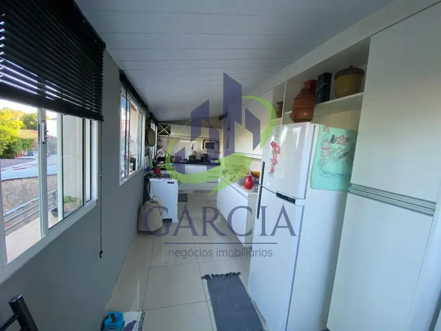Foto 3 de Casa com 3 quartos à venda, 100m2 em Jardim Novo Itacolomi, Mogi Guacu - SP