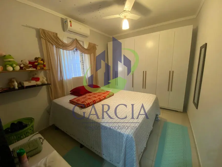 Foto 7 de Casa com 3 quartos à venda, 100m2 em Jardim Novo Itacolomi, Mogi Guacu - SP