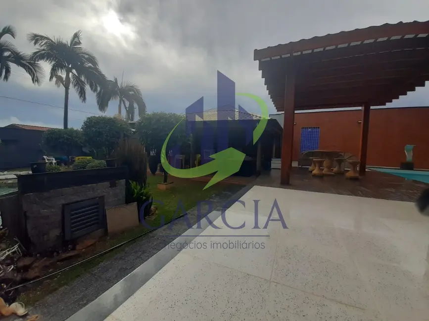 Foto 2 de Chácara com 5 quartos à venda e para alugar, 1000m2 em Itapira - SP