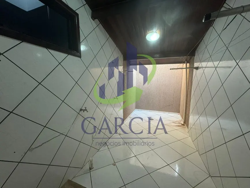 Foto 8 de Casa com 2 quartos à venda, 120m2 em Estiva Gerbi - SP