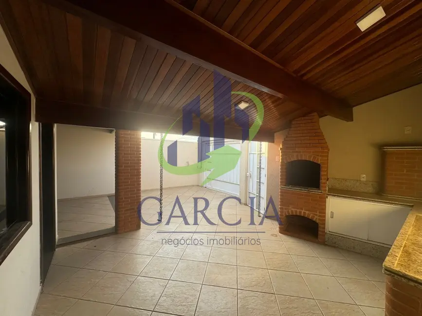 Foto 2 de Casa com 2 quartos à venda, 120m2 em Estiva Gerbi - SP
