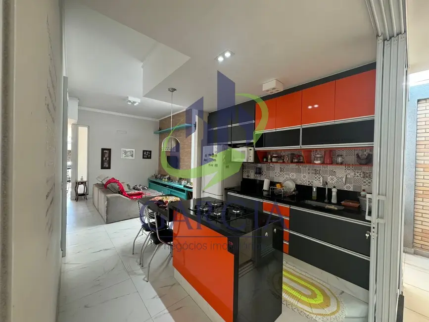 Foto 1 de Casa com 2 quartos à venda, 120m2 em Jardim Santa Mônica I, Mogi Guacu - SP