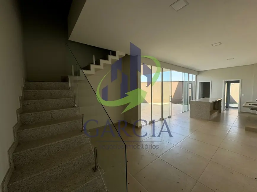 Foto 1 de Casa com 3 quartos à venda, 164m2 em Mogi Mirim - SP