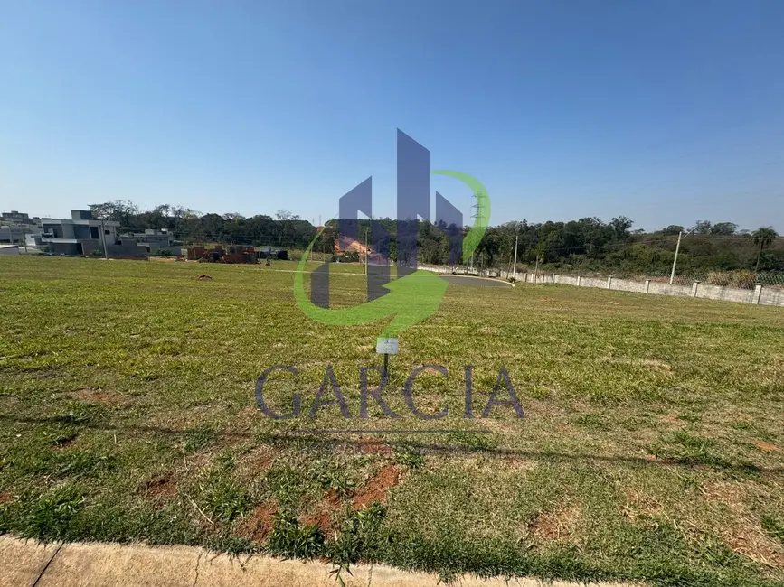 Foto 2 de Terreno / Lote à venda, 200m2 em Mogi Mirim - SP