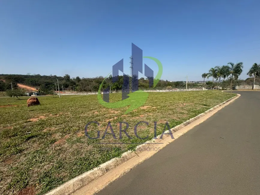 Foto 1 de Terreno / Lote à venda, 200m2 em Mogi Mirim - SP