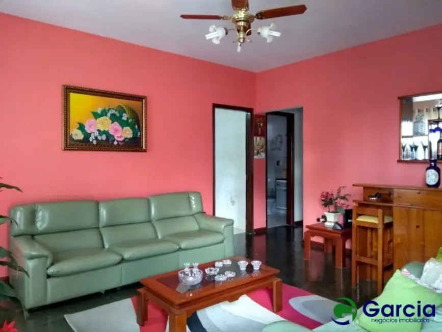 Foto 1 de Casa com 3 quartos à venda, 179m2 em Jardim Paulista, Mogi Guacu, SP