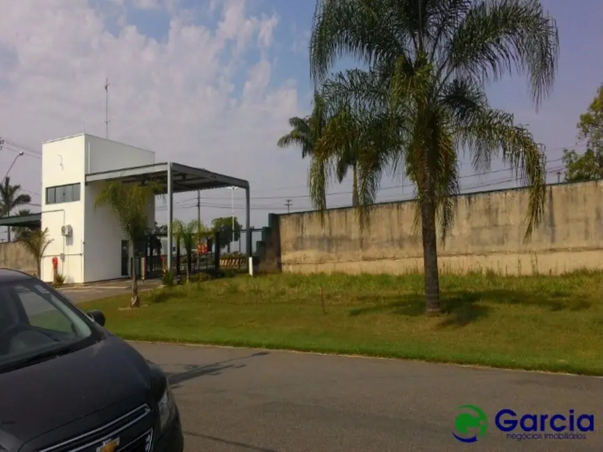 Foto 1 de Terreno / Lote à venda, 332m2 em Estiva Gerbi, SP