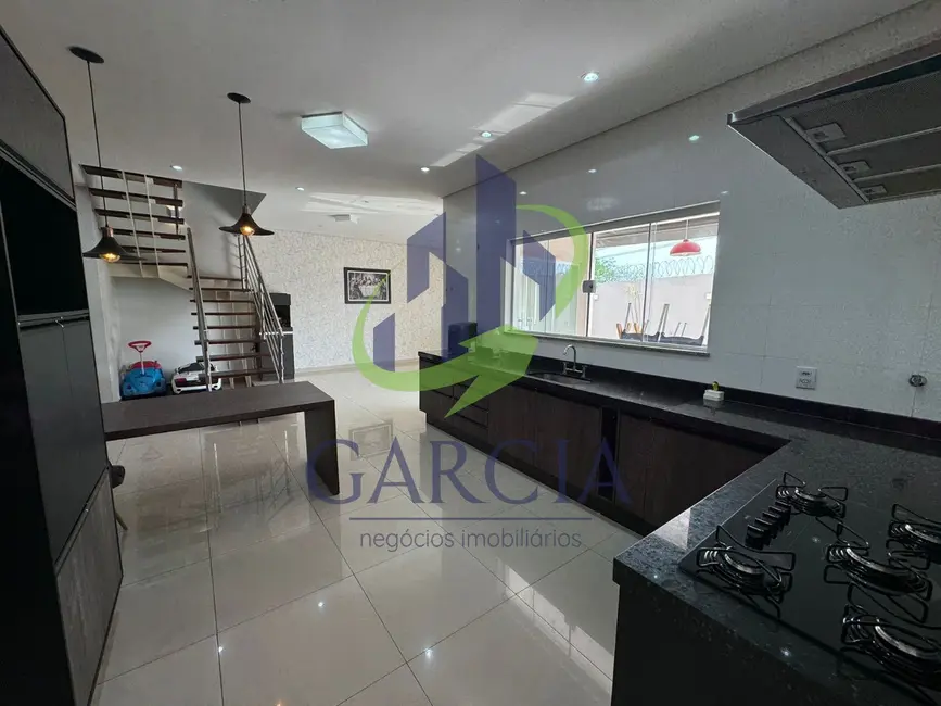 Foto 6 de Casa com 3 quartos à venda, 203m2 em Mogi Guacu - SP