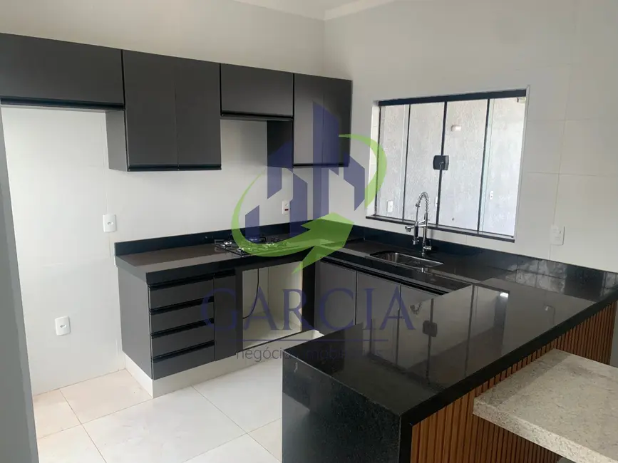 Foto 1 de Casa com 3 quartos à venda, 100m2 em Vila São João, Mogi Guacu - SP