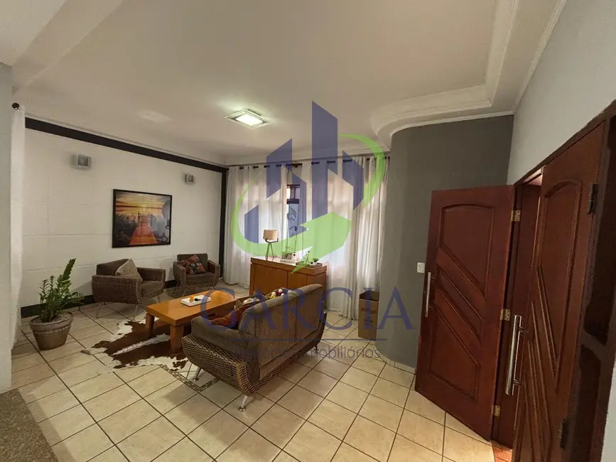 Foto 4 de Casa com 3 quartos à venda, 280m2 em Jardim Jacira, Mogi Guacu - SP