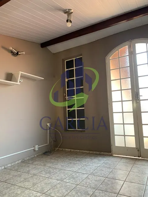 Foto 4 de Casa com 3 quartos à venda, 150m2 em Jardim Santa Helena, Mogi Guacu - SP