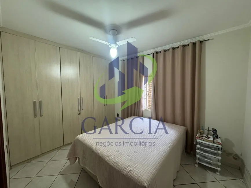 Foto 3 de Casa com 4 quartos à venda, 177m2 em Jardim Munhoz, Mogi Guacu - SP