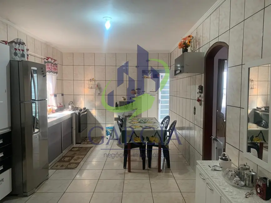 Foto 2 de Casa com 2 quartos à venda, 125m2 em Jardim Boa Vista, Mogi Guacu - SP