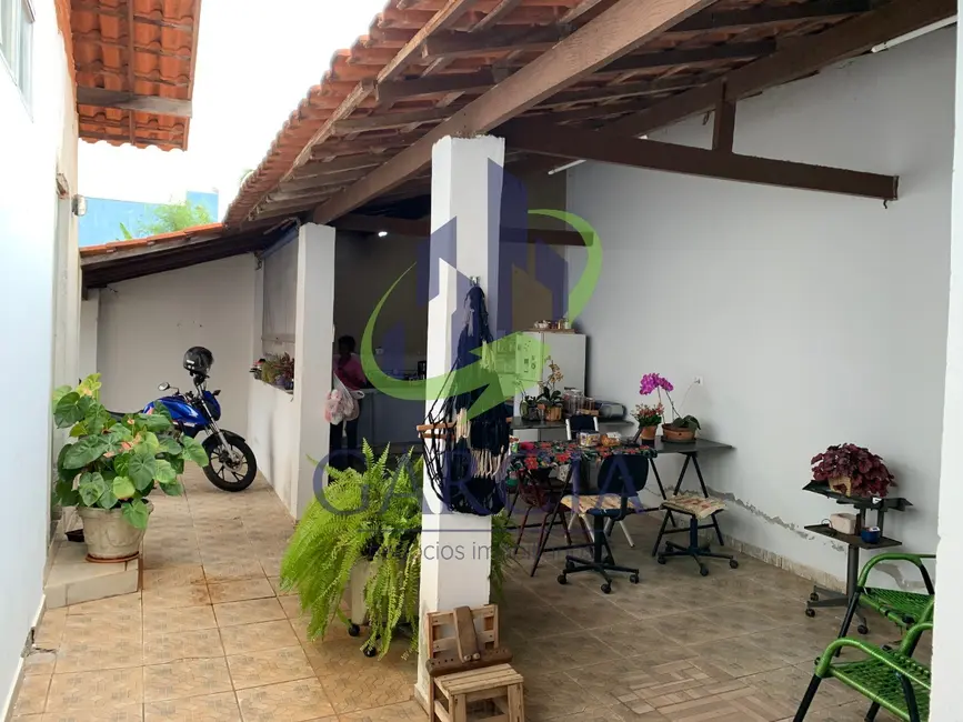 Foto 3 de Casa com 3 quartos à venda, 150m2 em Jardim Guaçuano, Mogi Guacu - SP