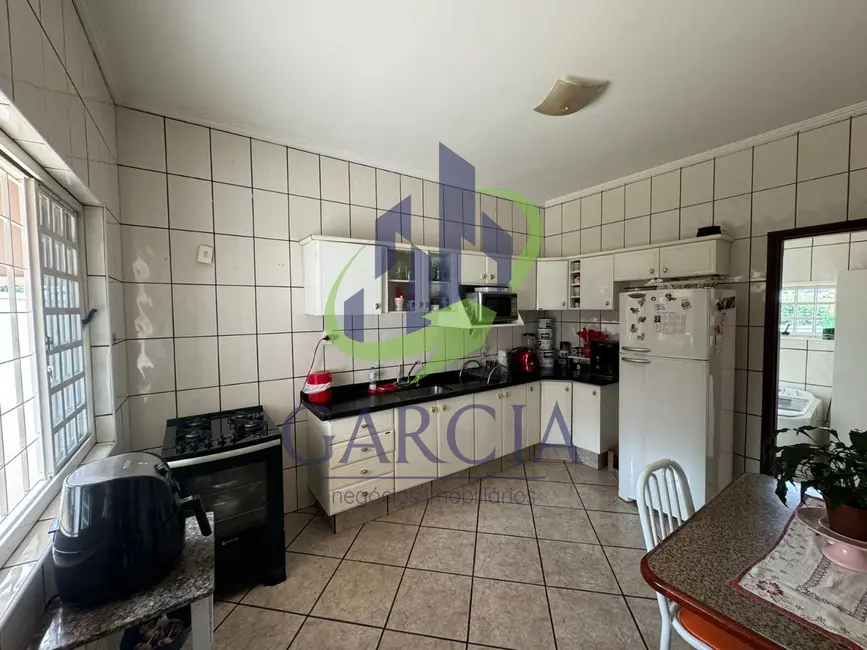 Foto 6 de Casa com 4 quartos à venda, 229m2 em Jardim da Lagoa, Mogi Guacu - SP