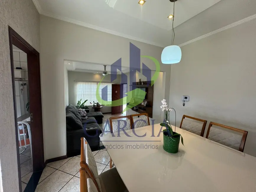 Foto 4 de Casa com 4 quartos à venda, 229m2 em Jardim da Lagoa, Mogi Guacu - SP