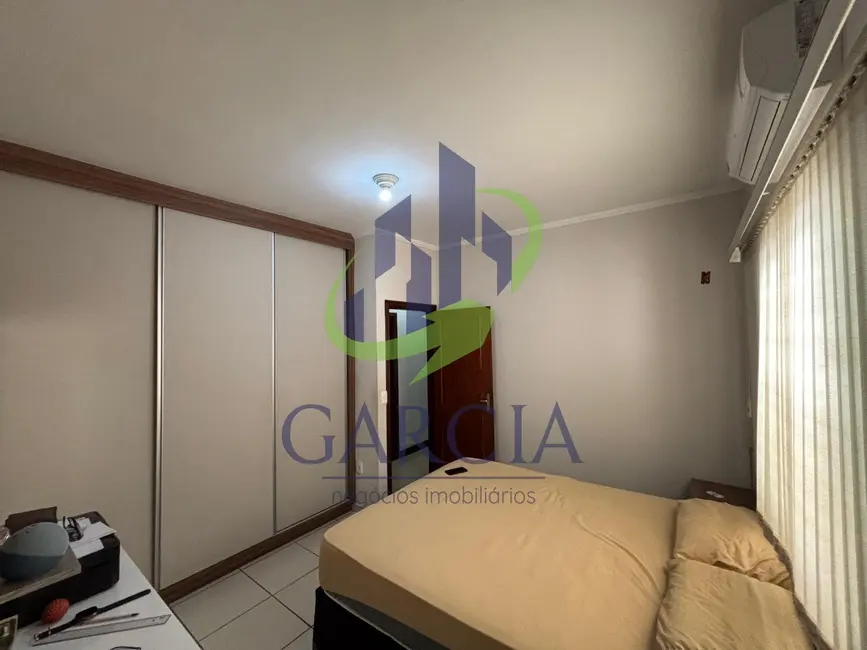 Foto 2 de Casa com 2 quartos à venda, 110m2 em Jardim São José, Mogi Guacu - SP