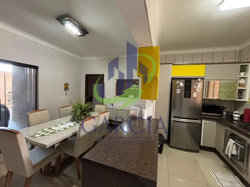 Foto 1 de Casa com 2 quartos à venda, 110m2 em Jardim São José, Mogi Guacu - SP