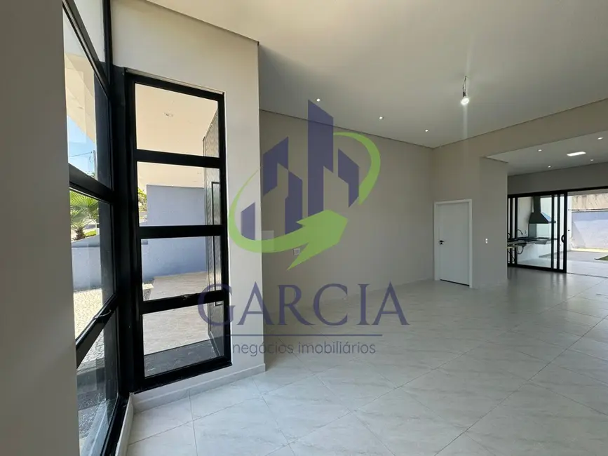 Casa com 3 quartos à venda, 170m2 em Mogi Mirim - SP - imagem 2 Foto 2 de Casa com 3 quartos à venda, 170m2 em Mogi Mirim - SP