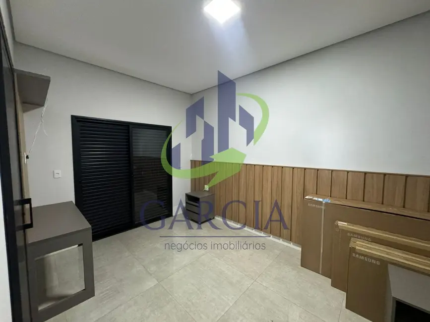 Foto 5 de Casa com 3 quartos à venda, 225m2 em Estiva Gerbi - SP