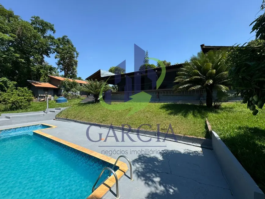 Foto 1 de Chácara com 4 quartos para alugar, 302m2 em Mogi Guacu - SP