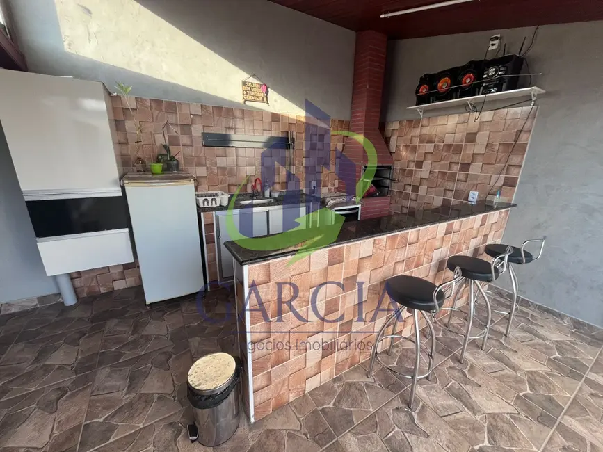 Foto 2 de Casa com 3 quartos à venda, 180m2 em Jardim Igaçaba, Mogi Guacu - SP