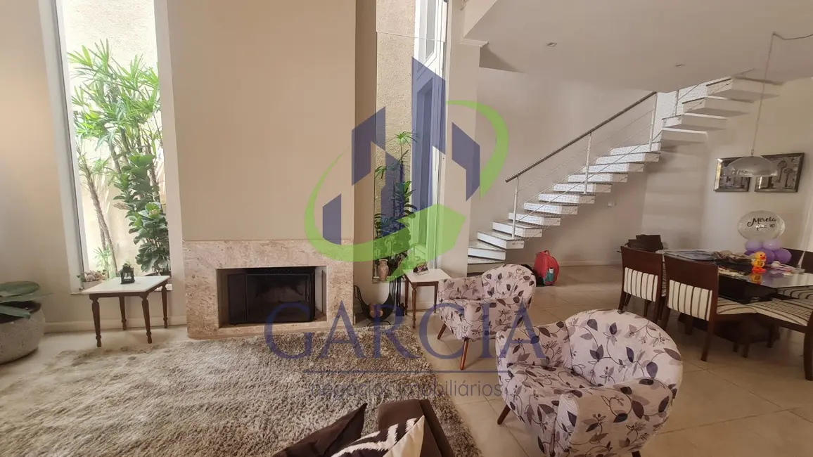 Foto 1 de Casa com 3 quartos à venda, 281m2 em Jardim Brasília, Mogi Mirim - SP