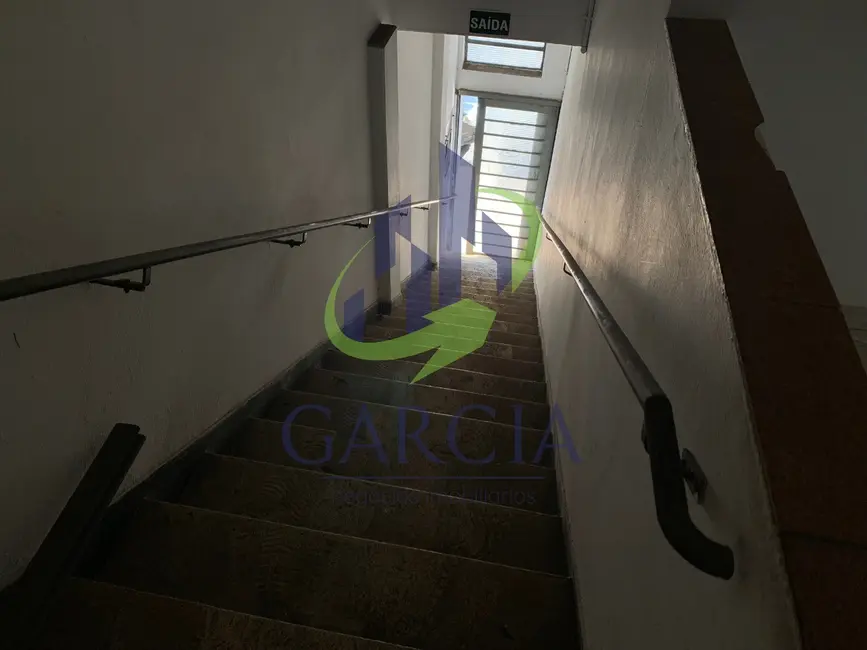 Casa com 4 quartos para alugar, 250m2 em Centro, Mogi Guacu - SP - imagem 7 Foto 7 de Casa com 4 quartos para alugar, 250m2 em Centro, Mogi Guacu - SP