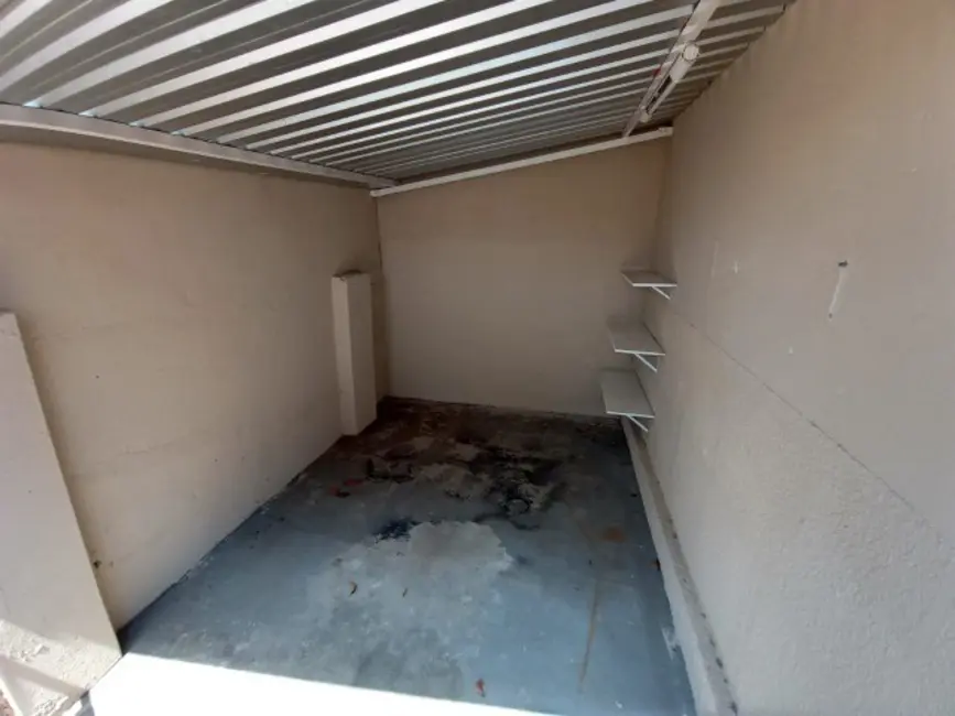 Casa com 2 quartos para alugar, 65m2 em Centro, Mogi Mirim - SP - imagem 4 Foto 4 de Casa com 2 quartos para alugar, 65m2 em Centro, Mogi Mirim - SP