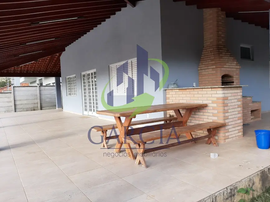Foto 2 de Chácara com 2 quartos à venda e para alugar, 235m2 em Itapira - SP