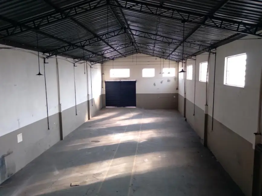 Armazém / Galpão para alugar, 360m2 em Jardim Ipê III, Mogi Guacu - SP - imagem 9 Foto 9 de Armazém / Galpão para alugar, 360m2 em Jardim Ipê III, Mogi Guacu - SP