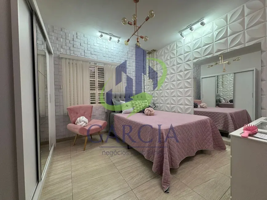 Foto 1 de Casa com 5 quartos à venda, 127m2 em Jardim Novo I, Mogi Guacu - SP
