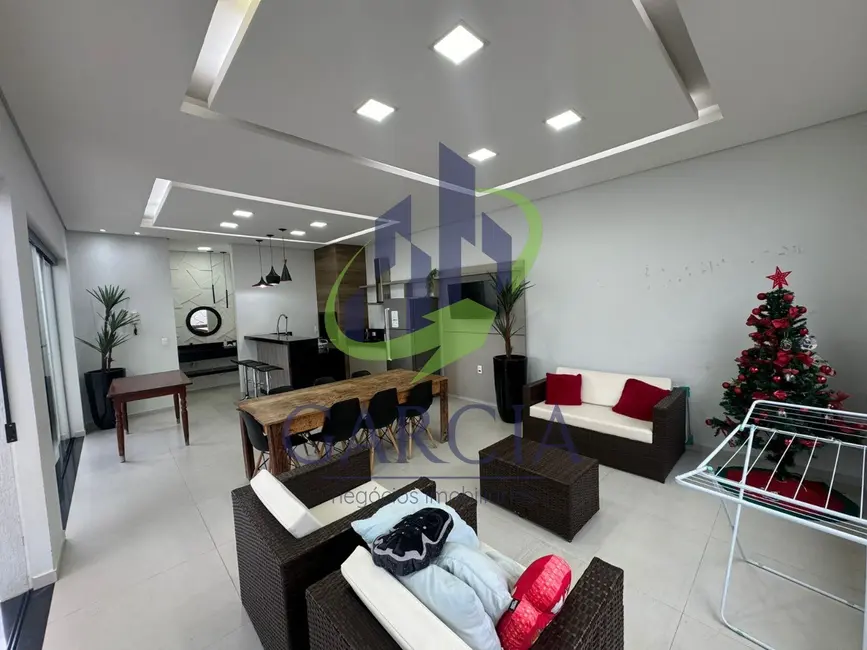 Foto 3 de Casa com 3 quartos à venda, 186m2 em Parque Residencial Cambuí, Mogi Guacu - SP