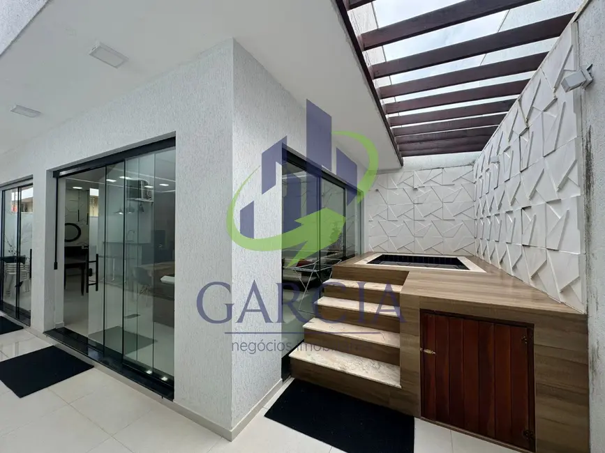 Foto 2 de Casa com 3 quartos à venda, 186m2 em Parque Residencial Cambuí, Mogi Guacu - SP