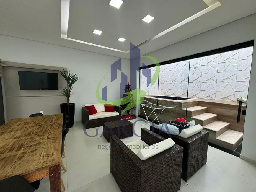 Foto 1 de Casa com 3 quartos à venda, 186m2 em Parque Residencial Cambuí, Mogi Guacu - SP