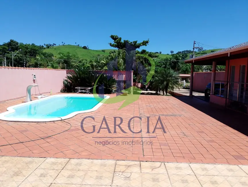 Foto 3 de Chácara com 3 quartos para alugar, 360m2 em Itapira - SP