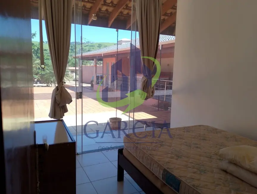 Foto 5 de Chácara com 3 quartos para alugar, 360m2 em Itapira - SP