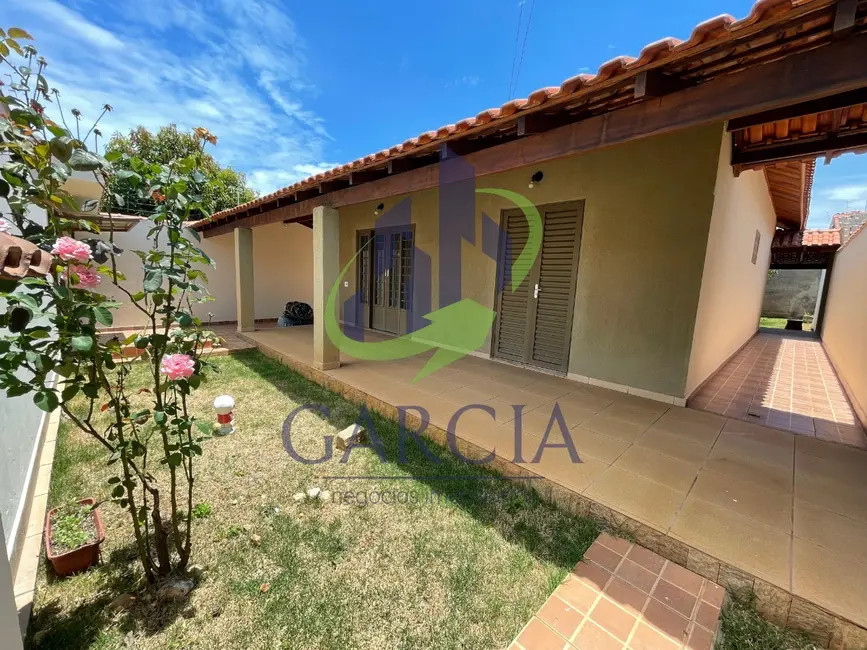 Foto 1 de Casa com 2 quartos à venda, 110m2 em Jardim Suécia, Mogi Guacu - SP